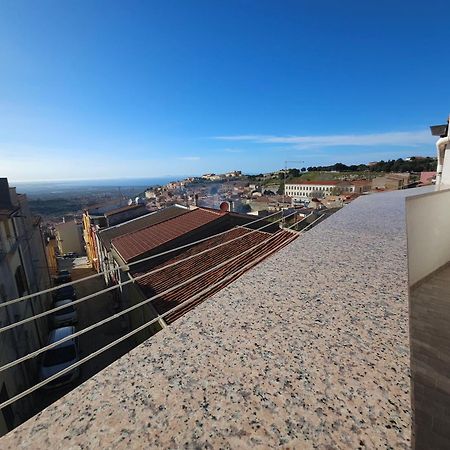 The Sun'S Kiss Villa Sennori Exterior photo
